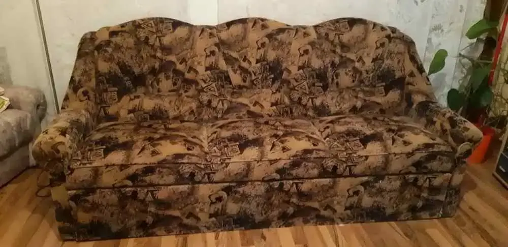 Vand canapea cu lada de depozitare..